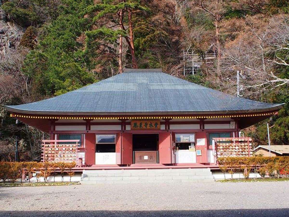 鳳来寺山・鳳来寺