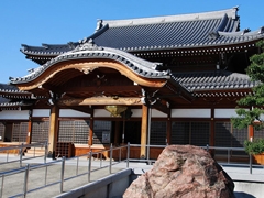 荒子観音寺