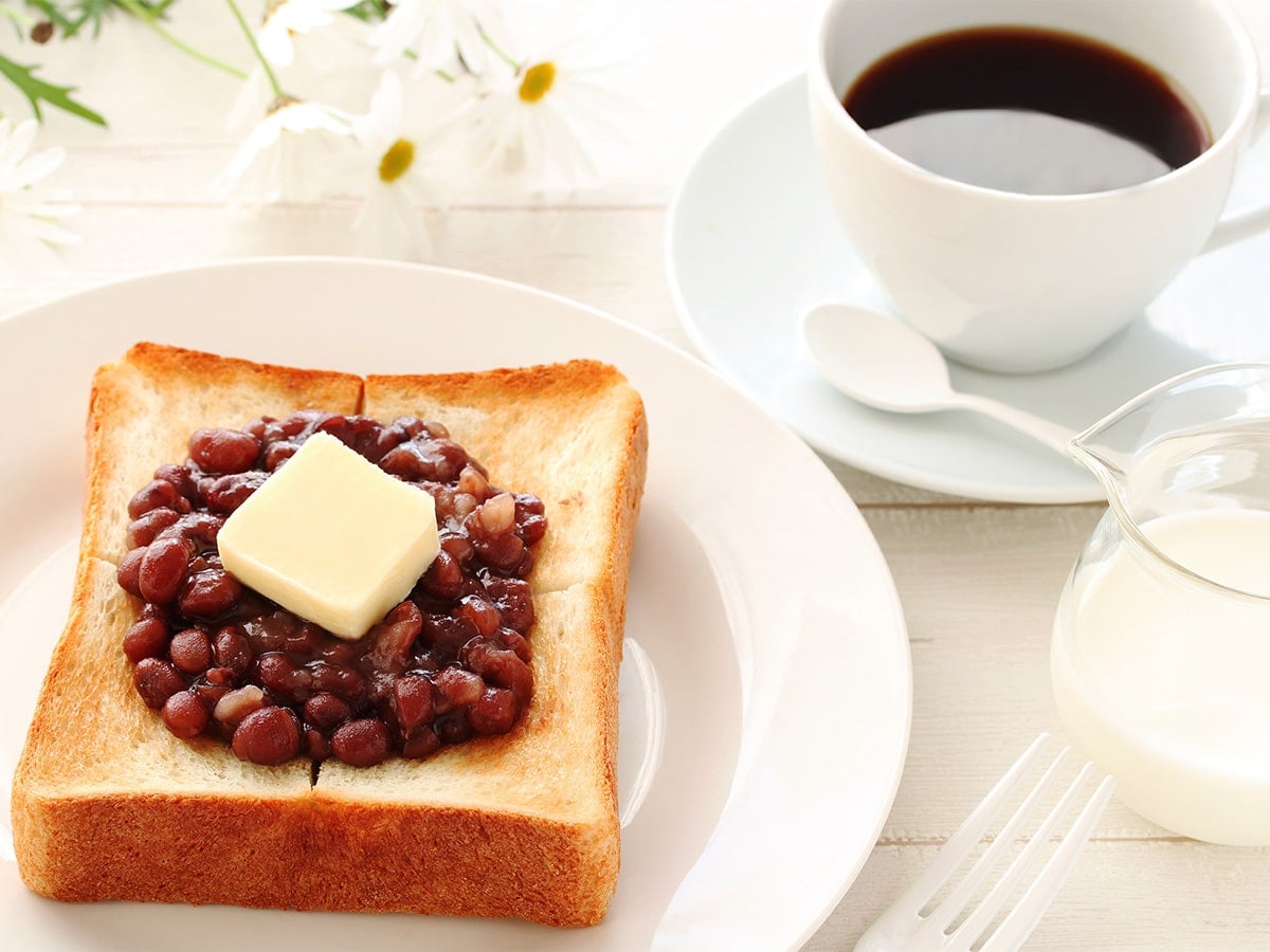 วัฒนธรรมอาหารเช้า「เมื่อคุณสั่งกาแฟ คุณจะได้รับอาหารเช้าด้วย」