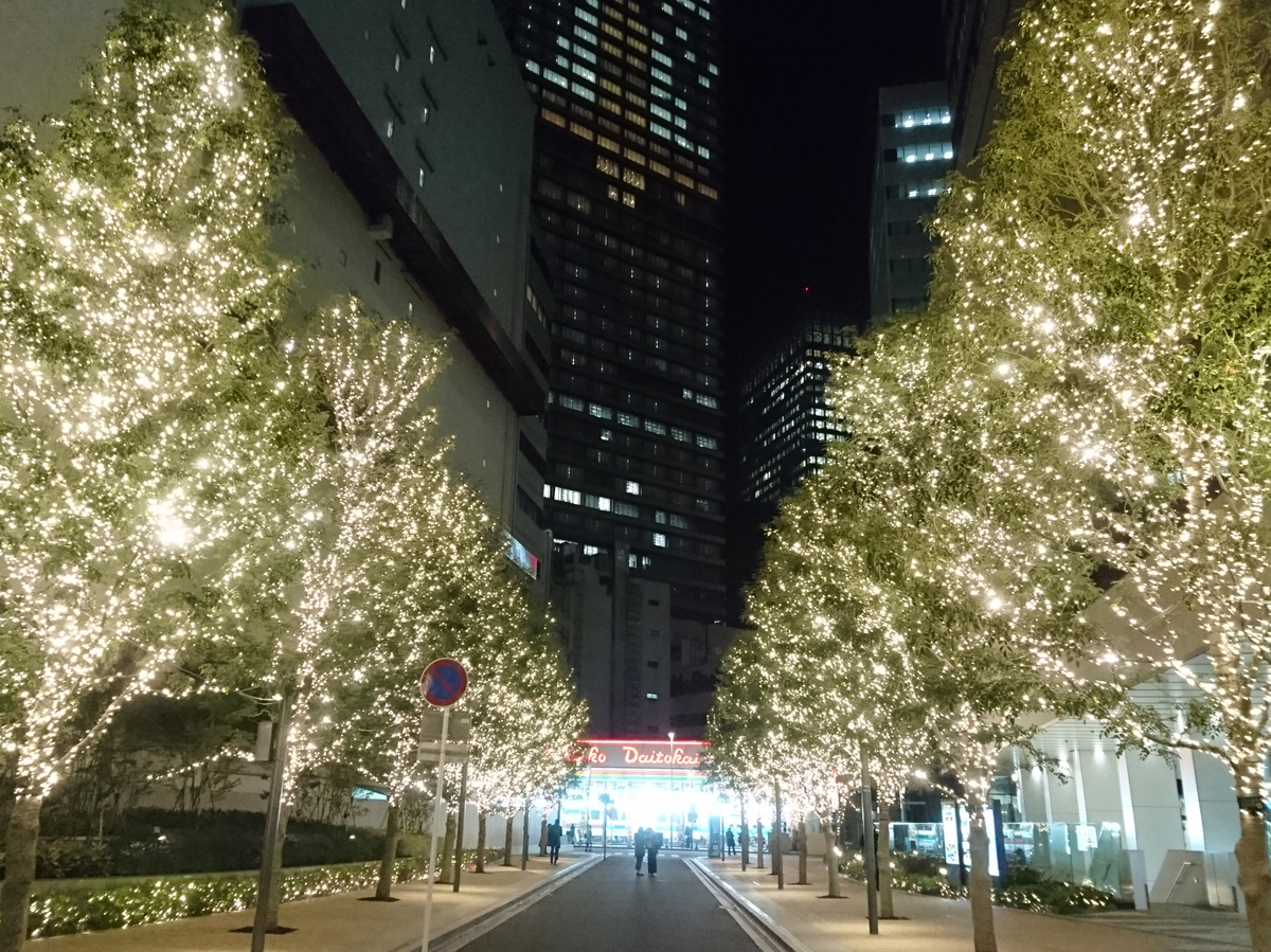 Symphony豐田大樓   燈光秀