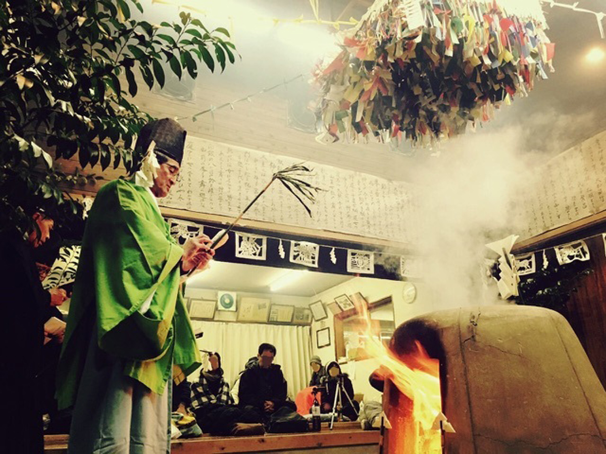 Hana Festival (Shimo-Awashiro, Toei Town)