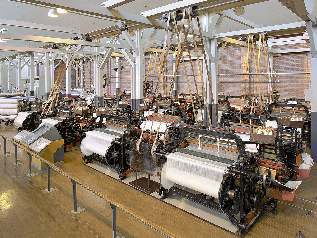 Toyota Commemorative Museum of Industry and Technology Tour the Textile Factory from the Taisho Era, the Roots of Toyota