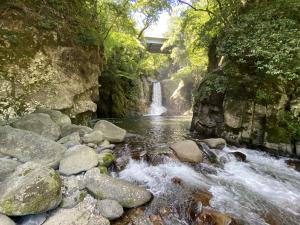 Narusawa Waterfall