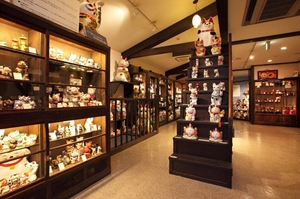 Maneki-Neko MuseumMuseum