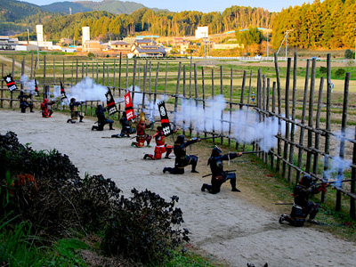 Firing from the palisades at Shitaragahara Battlefield.