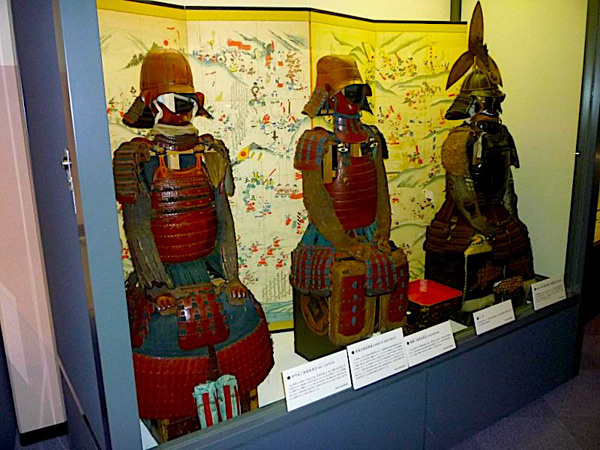 Strong and imposing samurai armor. Shinshiro Shitaragahara Historical Museum display.